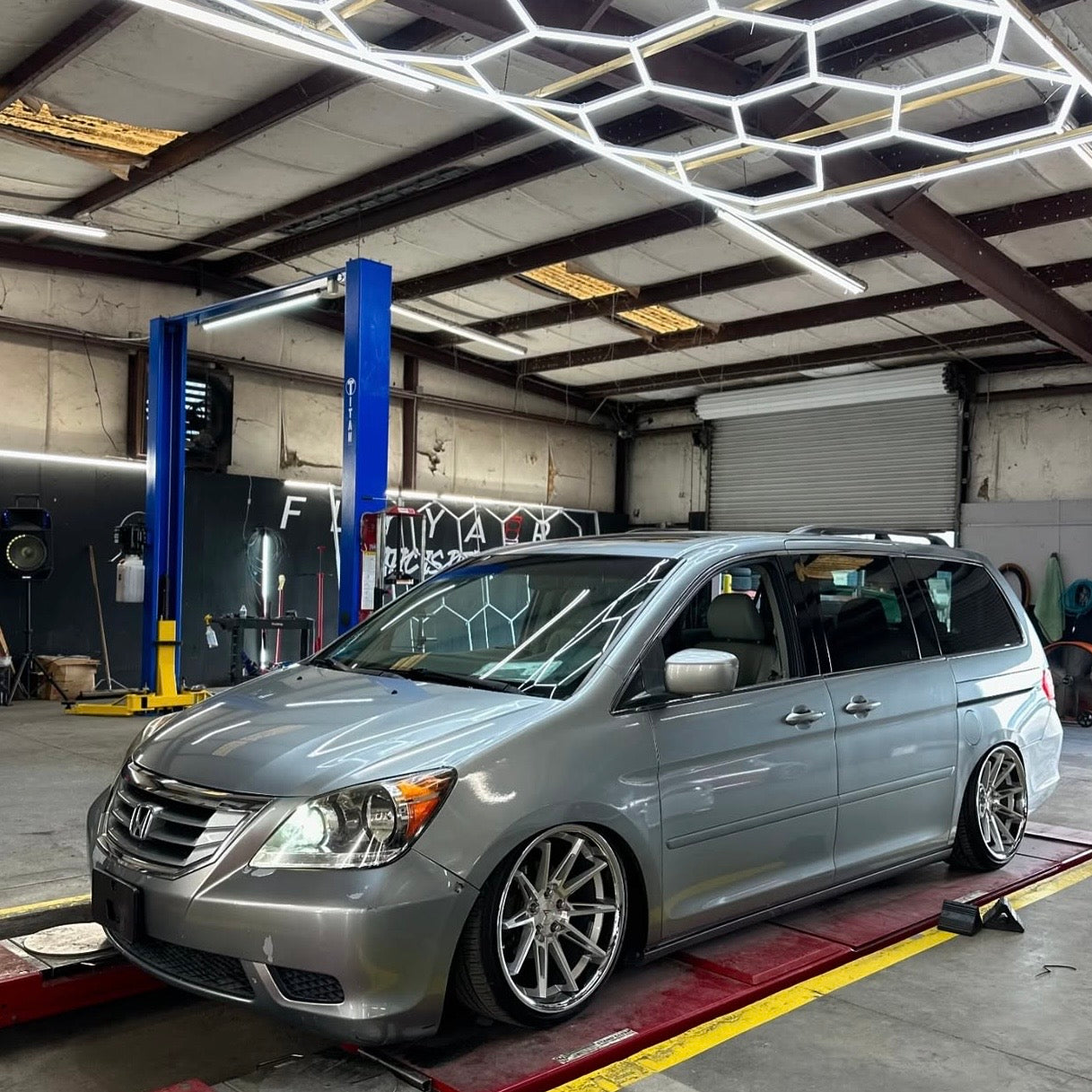 FlyyAir Performance Suspension for 2005-2010 Honda Odyssey (3rd Gen)